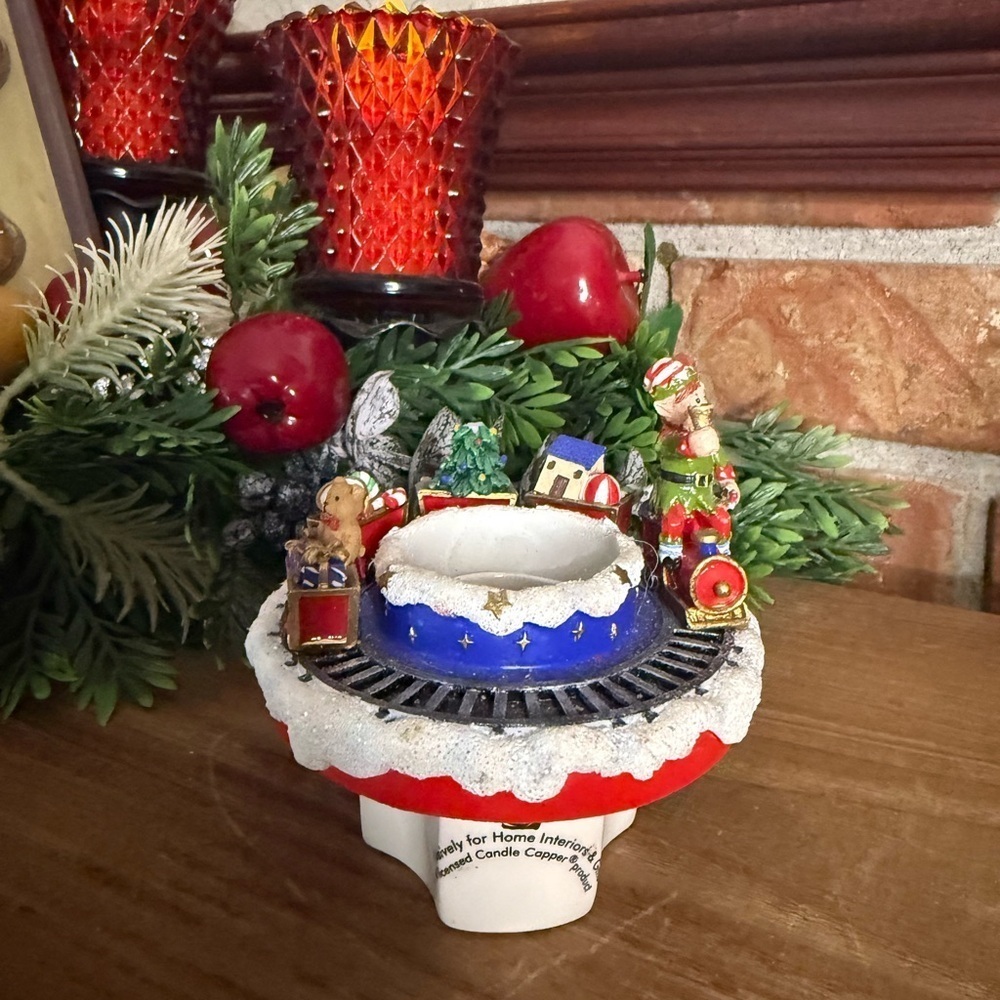 1990’s Home Interiors Christmas Presents Elf Toys Train Small Candle Topper